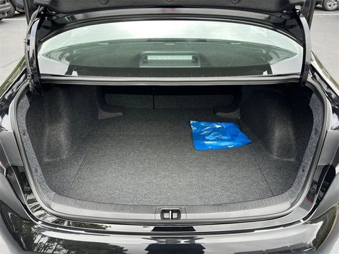 New 2026 Toyota Corolla LE image 18