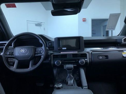New 2026 Toyota Tacoma SR5 AWD/4WD image 11