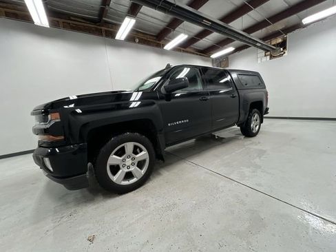 Used 2018 Chevrolet Silverado 1500 LT w/ All Star Edition image 5