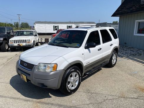 Used 2002 Ford Escape XLT AWD/4WD image 2