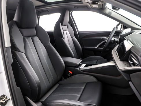 New 2025 Audi Q5 Premium Plus image 7