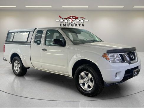 Used 2013 Nissan Frontier SV w/ SV Value Truck Pkg image 7