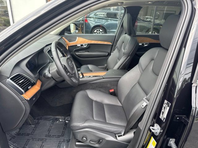 Used 2024 Volvo XC90 B6 Plus w/ Protection Package Premier AWD/4WD image 20