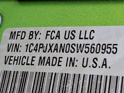 Used 2025 Jeep Wrangler Sport image 26