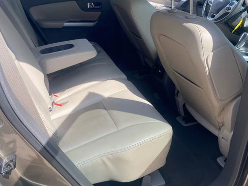 Used 2013 Ford Edge SEL image 17