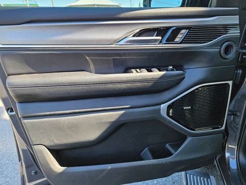New 2026 Jeep Grand Wagoneer Limited AWD/4WD image 20
