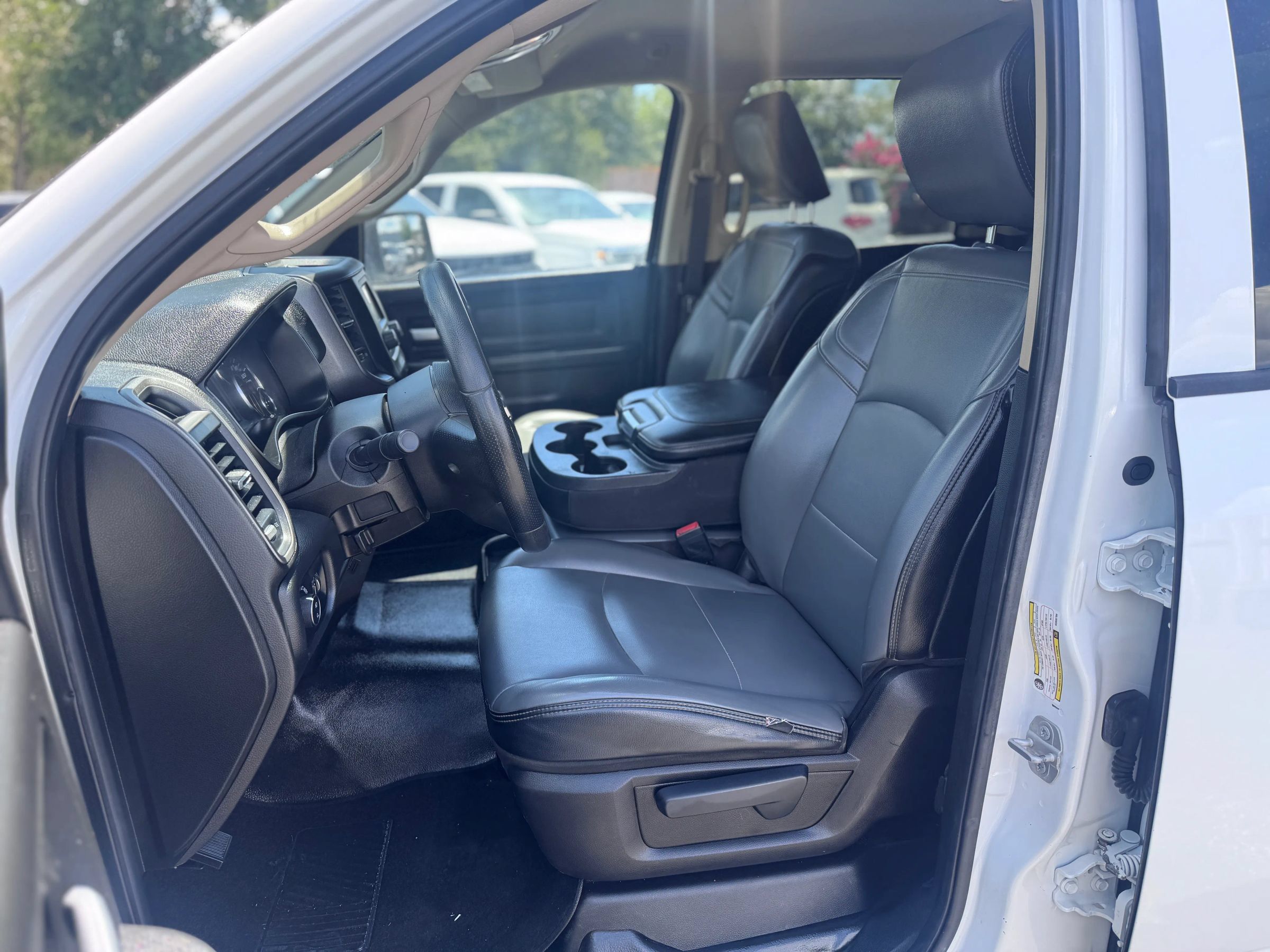 Used 2019 RAM 2500 Tradesman RWD image 9