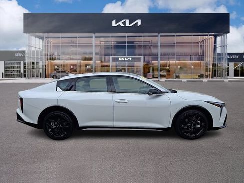 Used 2025 Kia K4 GT-Line Turbo FWD image 7