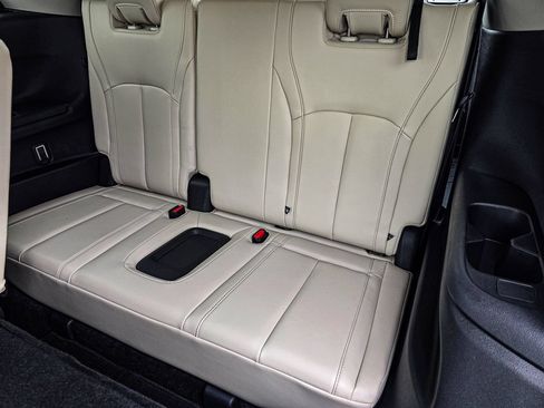 Used 2024 INFINITI QX60 Luxe w/ Performance Audio Package AWD/4WD image 35
