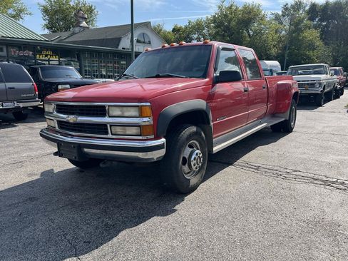 Used 1995 Chevrolet Silverado 3500 4x4 Crew Cab image 2