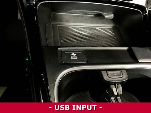 Used 2025 Mercedes-Benz CLA 250 4MATIC image 16