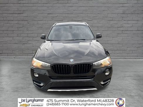 Used 2017 BMW X3 sDrive28i w/ Technology Package RWD image 9