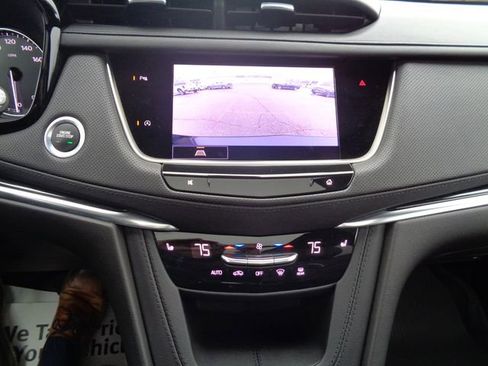 Certified 2023 Cadillac XT5 Premium Luxury w/ LPO, Floor Liner Package image 28