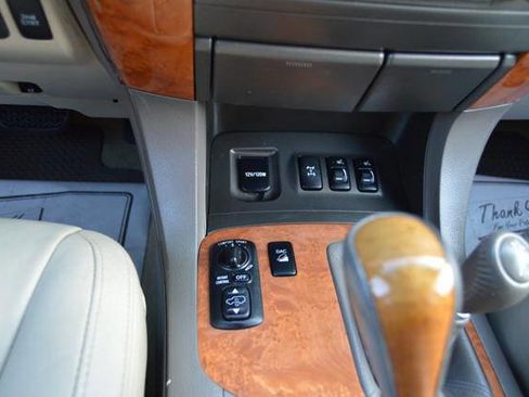 Used 2005 Lexus GX 470 AWD/4WD image 26