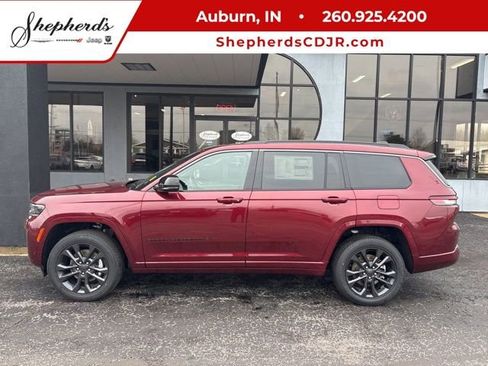 New 2026 Jeep Grand Cherokee L Limited AWD/4WD image 1