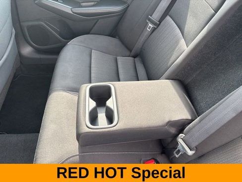 Used 2024 Nissan Altima 2.5 SV image 31