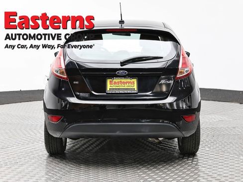 Used 2019 Ford Fiesta SE image 6