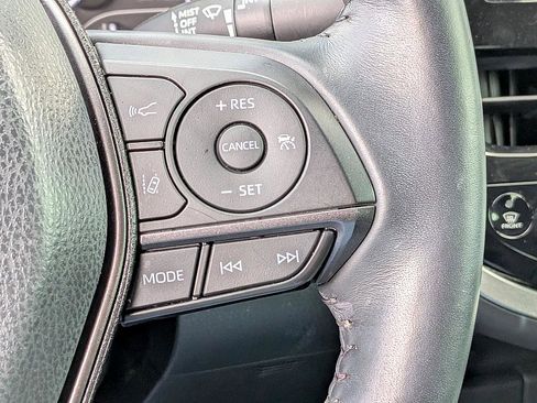 Used 2022 Toyota Camry SE w/ Convenience Package image 20