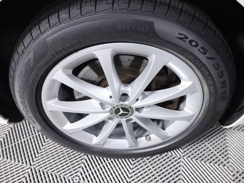 Certified 2019 Mercedes-Benz A 220 4MATIC image 61