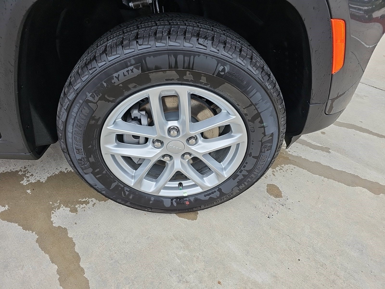 New 2026 Jeep Grand Cherokee Laredo X AWD/4WD image 9