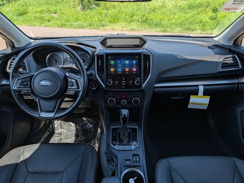 Used 2023 Subaru Crosstrek 2.5i Limited AWD/4WD image 10