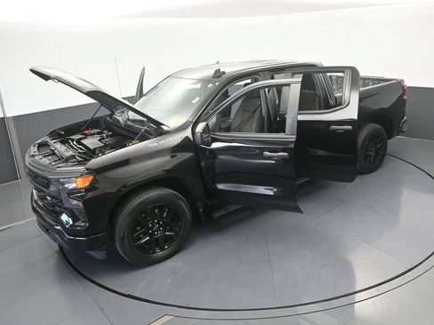 Used 2024 Chevrolet Silverado 1500 Custom RWD image 59