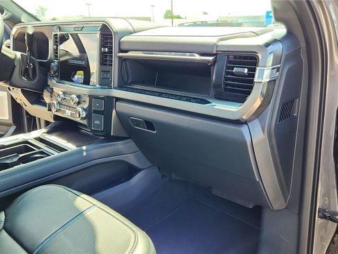 Used 2026 Ford F350 4x4 Crew Cab Super Duty image 27