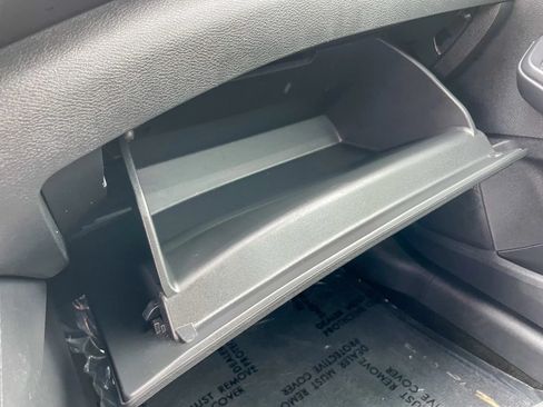 Used 2024 Nissan Sentra S FWD image 23