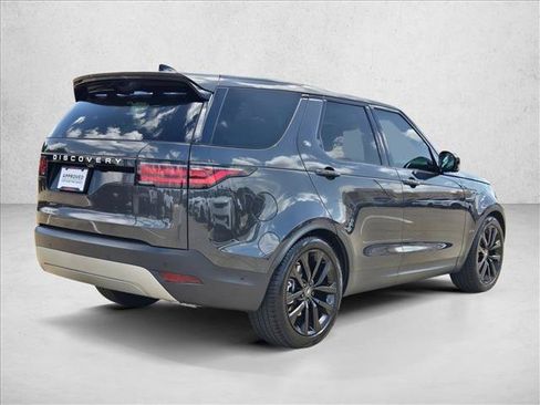 Used 2026 Land Rover Discovery S AWD/4WD image 5