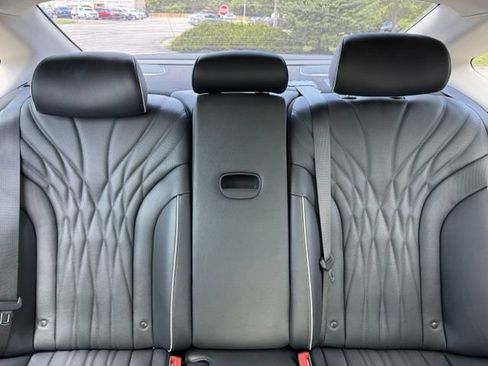 Used 2021 Genesis G80 3.5T AWD/4WD image 28