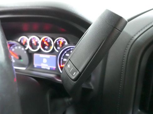 Used 2020 Chevrolet Silverado 1500 LT Trail Boss image 17