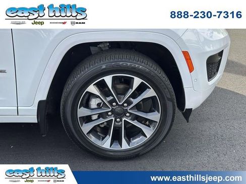 Certified 2022 Jeep Grand Cherokee Overland w/ Adv Protech Group III AWD/4WD image 10