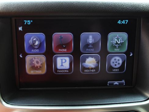 Used 2015 Chevrolet Tahoe LTZ AWD/4WD image 38