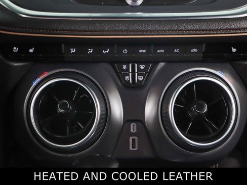 Used 2022 Chevrolet Blazer Premier w/ Enhanced Convenience Package FWD image 20