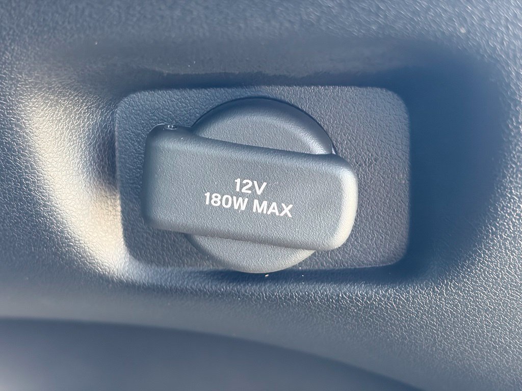 Used 2025 Honda HR-V Sport image 9