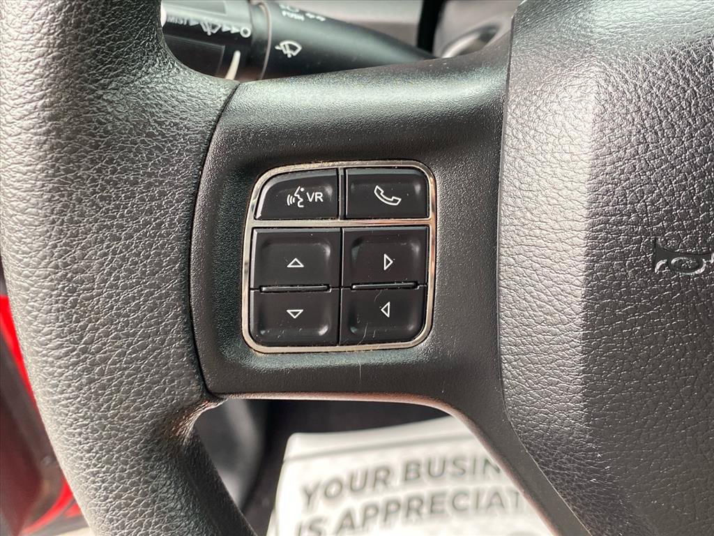 Used 2018 RAM 1500 Express AWD/4WD image 16