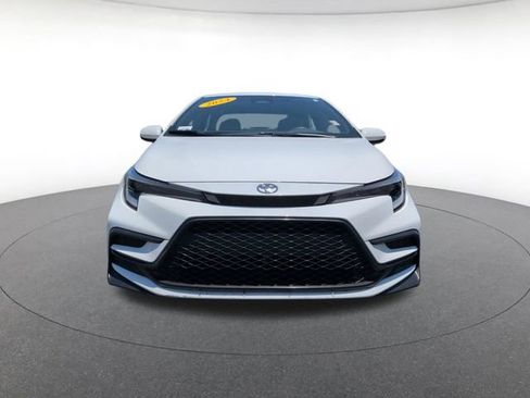 Used 2024 Toyota Corolla SE FWD image 9