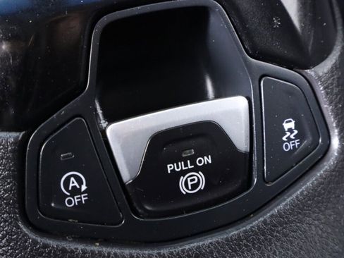 Used 2020 Jeep Compass Limited image 24