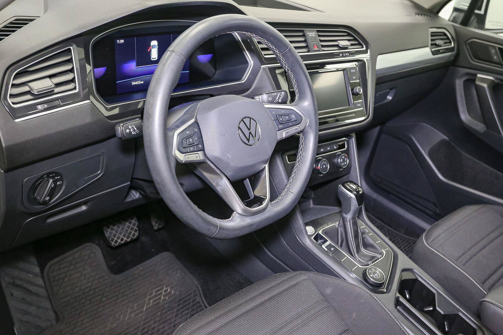 Certified 2024 Volkswagen Tiguan S AWD/4WD image 26