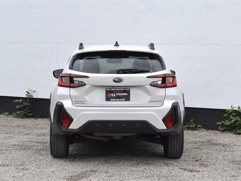 Used 2024 Subaru Crosstrek 2.0i Premium w/ Crosstrek Mirror Package AWD/4WD image 4