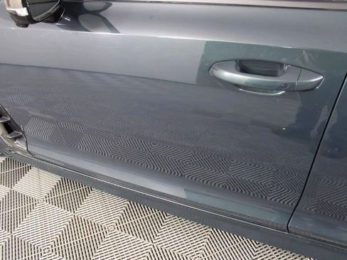 Used 2022 Kia Stinger GT2 image 33