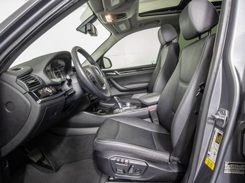 Used 2017 BMW X3 sDrive28i image 7