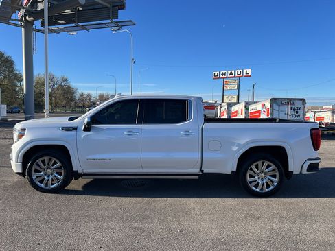 Used 2020 GMC Sierra 1500 Denali w/ Technology Package AWD/4WD image 2