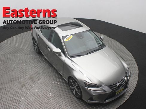 Used 2019 Lexus IS 300 AWD w/ Navigation Package image 4
