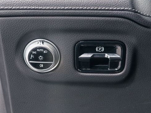 Certified 2023 Mercedes-Benz EQS 450+ SUV image 10