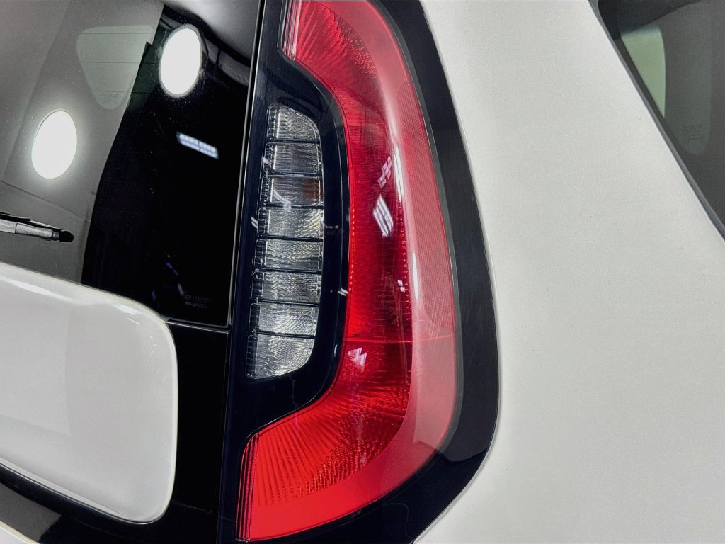Used 2014 Kia Soul FWD image 28