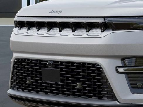 New 2026 Jeep Grand Wagoneer L 4WD image 11