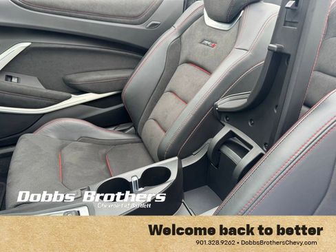 Used 2021 Chevrolet Camaro ZL1 RWD image 24