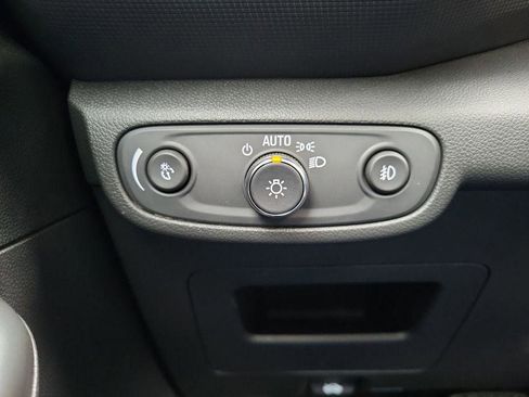 Used 2023 Chevrolet TrailBlazer ACTIV w/ Sun and Liftgate Package image 13