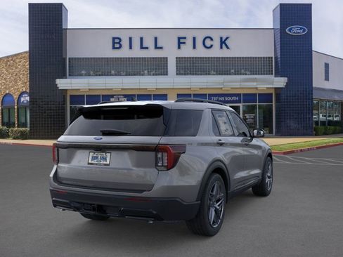 New 2026 Ford Explorer ST-Line w/ ST-Line Street Pack image 8